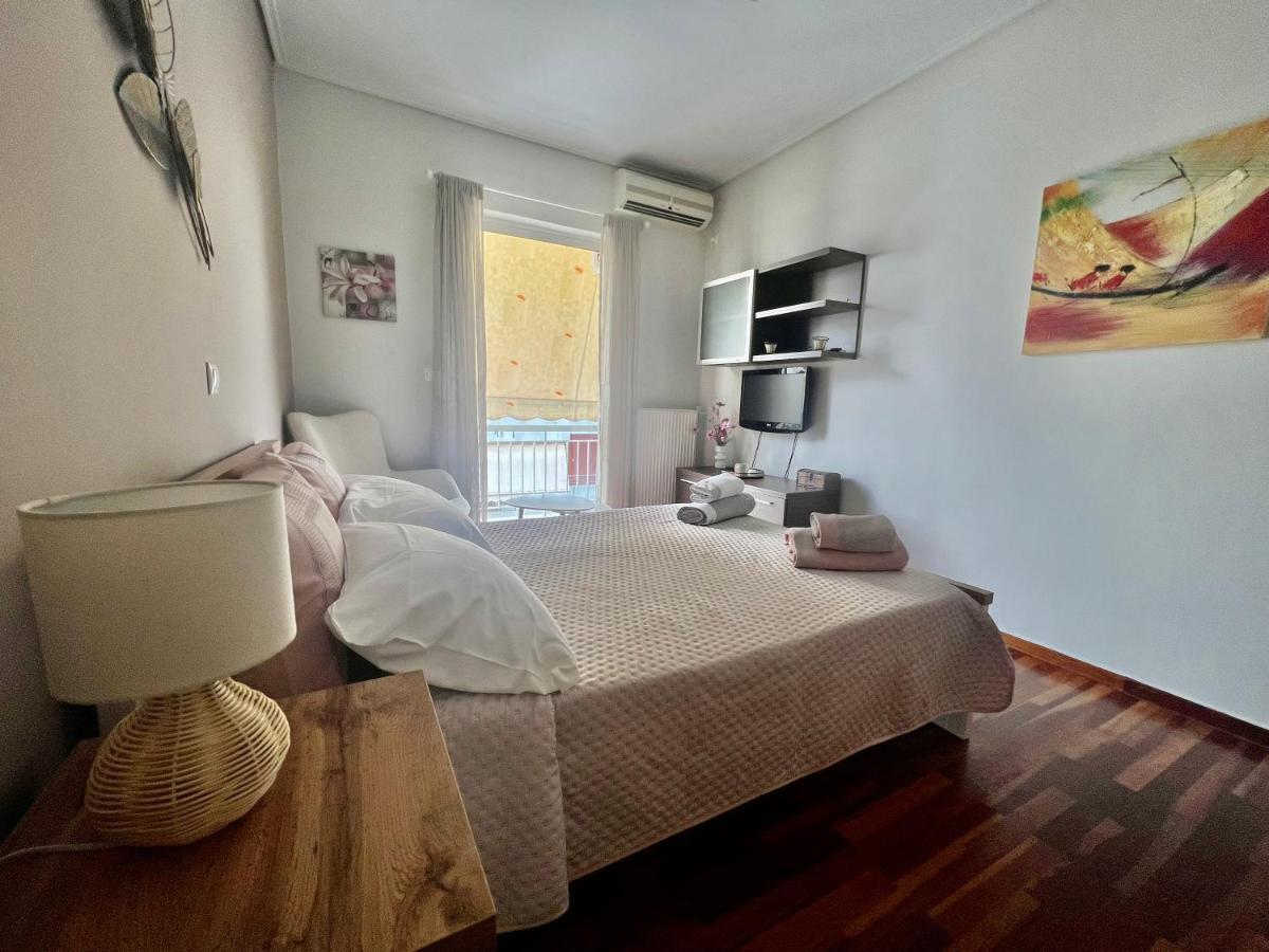 Elegant Downtown Retreat Kalamata Exterior foto